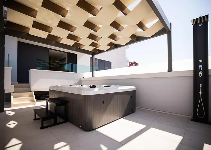 Sopic Luxury With Private Whirlpool Appartement *