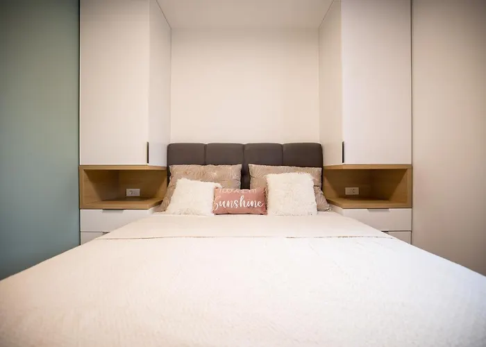 Sopic Luxury With Private Whirlpool Apartmán *