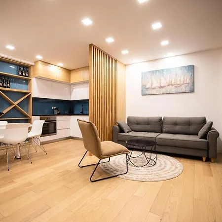 Sopic Luxury With Private Whirlpool Apartment *