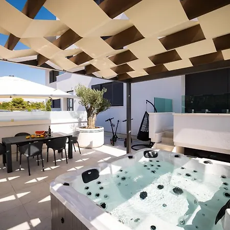 Apartment Sopic Luxury With Private Whirlpool Zadar