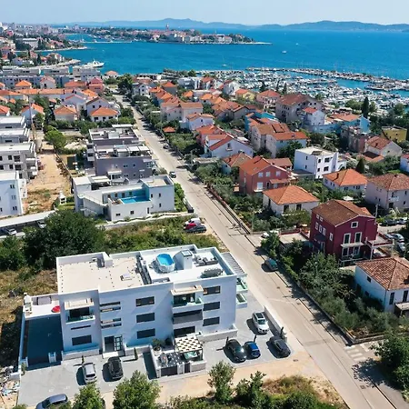 Sopic Luxury With Private Whirlpool Apartment *