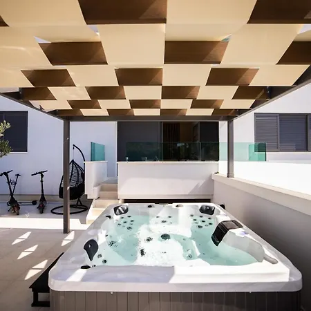 דירה Sopic Luxury With Private Whirlpool זאדאר