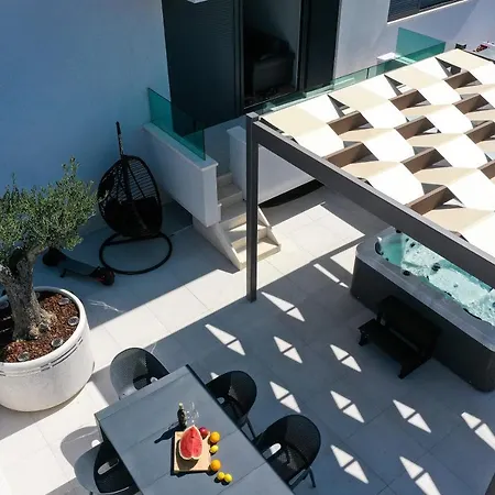 Sopic Luxury With Private Whirlpool Apartment *